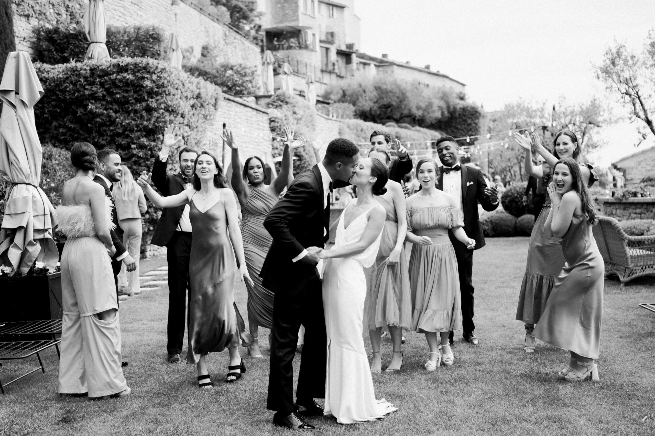 AMERICAN WEDDING IN GORDES, PROVENCE